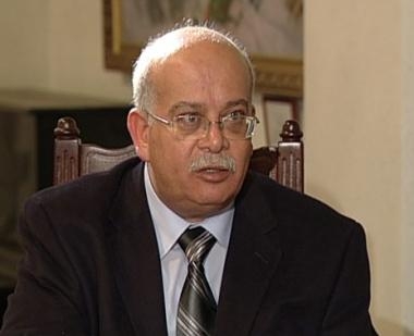 خالد حداده تعليقا على مقال دعا المسيحيين للتوحد وانتخاب سمير جعجع رئيسا: هذا الطلب أعاد الى ذهني ترشيح بشير الجميلمع تصاعد احتمالات الغزو الصهيوني للبنان عام 1982