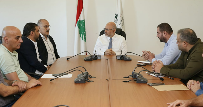 وزير الصحة عرض مع وفد من مدراء مستشفيات الجبل وراشيا اوضاع النازحين في حضور عبد الله