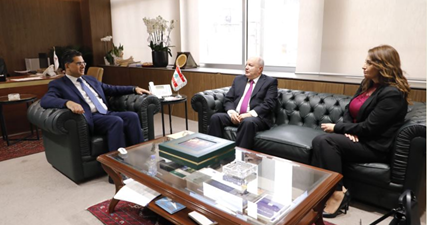 مرقص عرض مع الاسمر والشدياق مطالب مستخدمي "تلفزيون لبنان" ودعا المعنيين الى الاستجابة لمساعيه