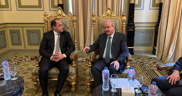 جابر بعد اجتماعه مع نظيره المصري في القاهرة : اجتماعات للجنة المصرية اللبنانية في 5 تموز المقبل وسيوقع على مشاريع واتفاقيات تعاون مرتبطة بالطاقة ومصرفية