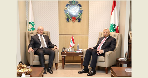 اللواء شقيرعرض الاوضاع مع الملحق العسكري التشيكي