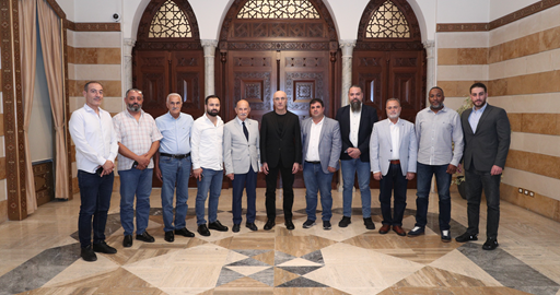 الحجار بحث مع رؤساء بلديات وجمعيات شؤونا إنمائية وخدماتية