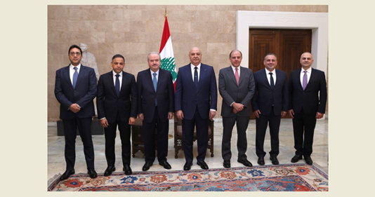 (*) نواب حاكم مصرف لبنان وأعضاء لجنة الرقابة أدّوا اليمين أمام الرئيس عون