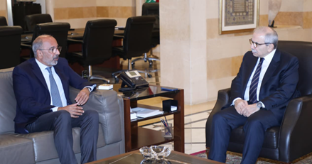 سلام استقبل 3 نواب أيدوا مواقفه واستنكروا "الأسلوب التخويني" وريزا أبلغه دعم الامم المتحدة لجهود الحكومة ووفد من العرقوب أطلعه على أوضاع المنطقة