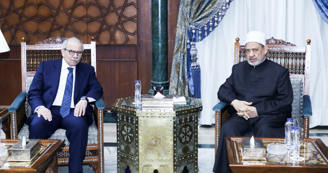 ( اضافة) سلام دعا شيخ الأزهر لزيارة لبنان قبل نهاية العام لتعزيز ثقافة الحوار والعيش المشترك والامام الاكبر: لعقد مؤتمر إسلامي – إسلامي في بيروت