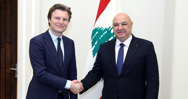 (*) الرئيس عون لوزير الدفاع الهولندي: استقرار لبنان يصبّ في مصلحة أوروبا