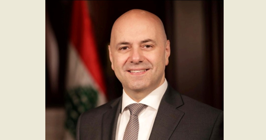 حاصباني نفى حجز"القوات" تذاكر سفر للمغتربين للمجيء إلى لبنان والتصويت