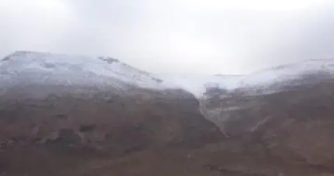 تساقط الثلوج للمرة الاولى هذا العام على مرتفعات الضنية