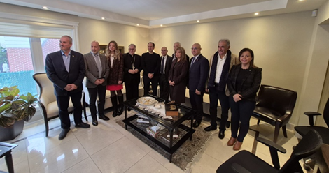 الجميّل من دار المطرانية المارونية في كندا: الاشتباك السياسي مستمر مع "حزب الله" لأنه يرفض قيام الدولة وحصر السلاح ويصرّ على ربط لبنان بإيران