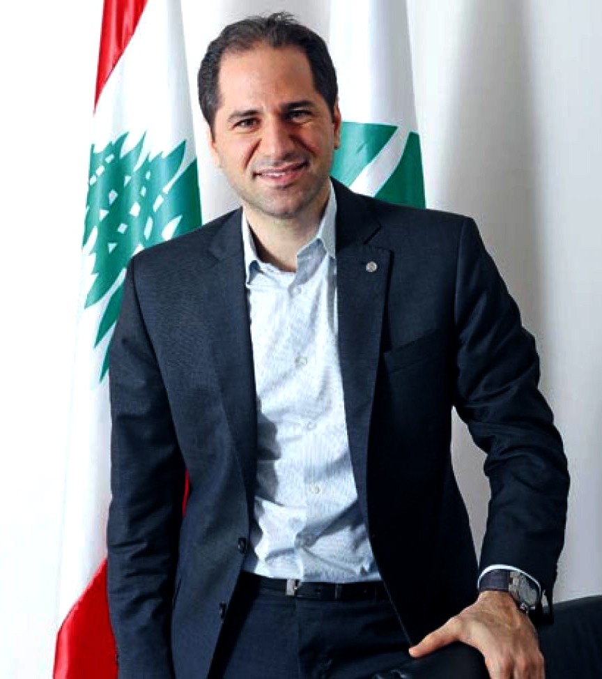 سامي الجميّل ناشد رئيسي الجمهورية والحكومة وقائد الجيش تسريع الوتيرة والضرب بيد من حديد: مستقبل لبنان مرهون بتنفيذ الدولة مهمة حصر السلاح