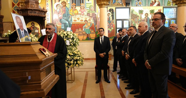 العبسي ترأس الصلاة لراحة نفس رياض يوسف سلامة في حضور الوزير مرقص ممثلا رئيس الجمهورية : سخر علمه لخدمة الكنيسة والوطن