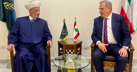 دريان تسلّم رسالة من شيخ الأزهر تتضمن الموافقة على قبول أربعة طلاب لبنانيين لمتابعة دراستهم في كلية الطب