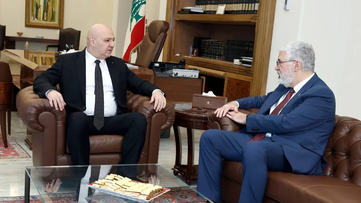 *) الرئيس عون هنّأ فضلو خوري لإدراجه ضمن أكثر 100 شخصية تأثيرًا في علم الأورام عالميًا