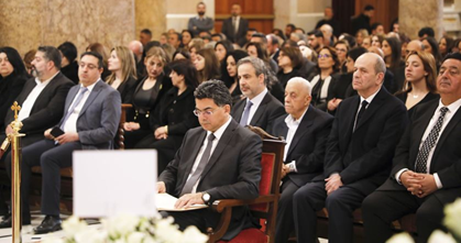وداع مهيب لهدى شديد في كاتدرائية مار جرجس ومرقص مثل رئيس الجمهورية ورئيسي المجلس والحكومة الرقيم البطريركي: انطفأت شمعة عمرها بهدوء وسكينة مشاركة المسيح مرّتين في آلامه آملة أن يشركها في مجد