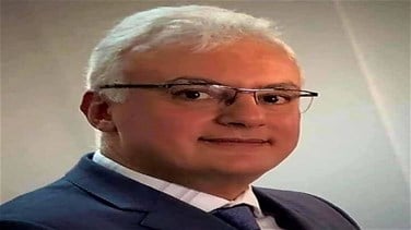 القرم يؤكد انه لم يصدر اي ترخيص لاي شركة مزودي خدمة الانترنت والمعلومات خلال توليه وزارة الاتصالات